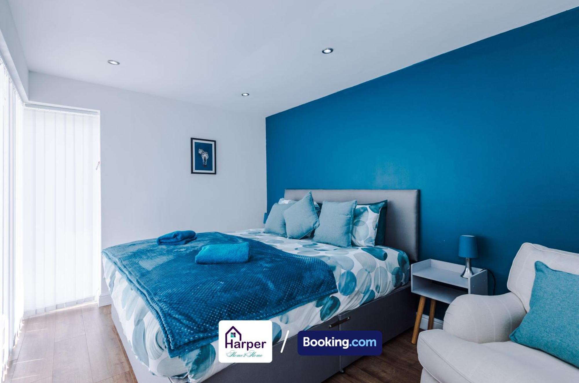 Spacious Detached Bungalow By Harperletting Short Lets & Serviced Accommodation Buckely With Pool Table & Driveway Buckley Buitenkant foto