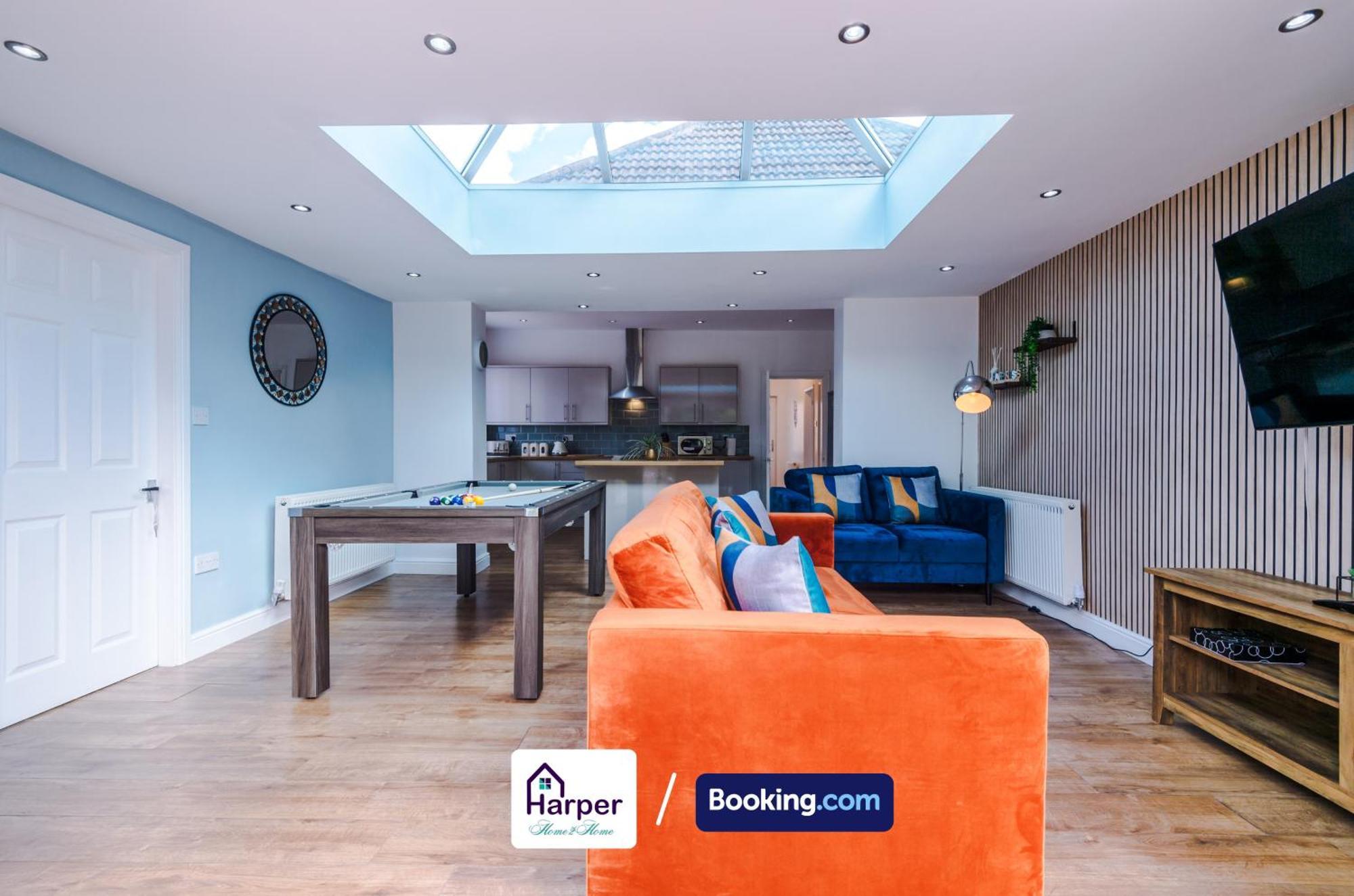 Spacious Detached Bungalow By Harperletting Short Lets & Serviced Accommodation Buckely With Pool Table & Driveway Buckley Buitenkant foto